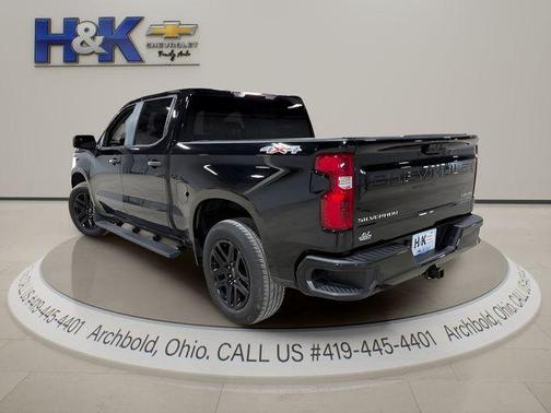Black 2022 Chevrolet Silverado 1500 Custom
