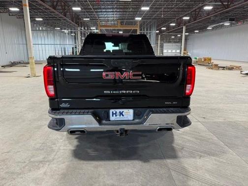2023 GMC Sierra 1500 SLE