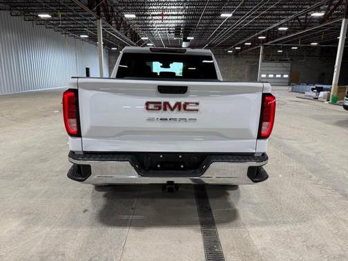2024 GMC Sierra 1500 Pro