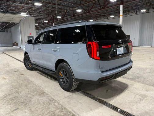 Gray 2025 Ford Expedition Tremor