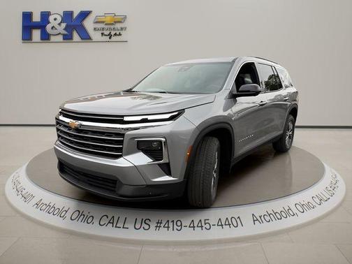 Sterling Gray Metallic 2026 Chevrolet Traverse LT
