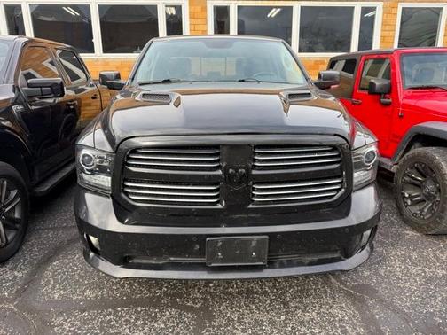 2016 RAM 1500 Sport