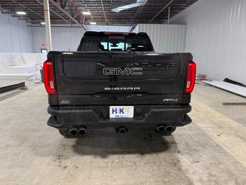 2022 GMC Sierra 1500 Limited AT4