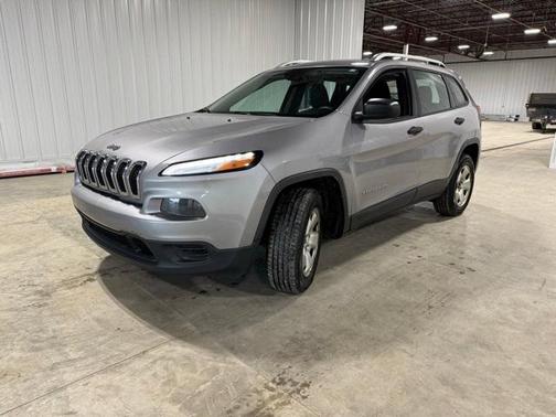2017 Jeep Cherokee Sport