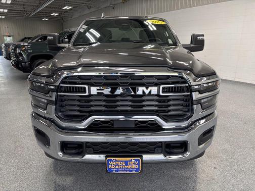Granite Crystal Metallic Clearcoat 2025 RAM 2500 Big Horn Crew Cab 4x4 6'4' Box