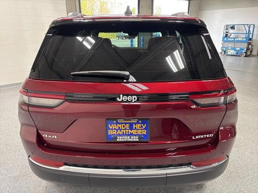 2025 Jeep Grand Cherokee Limited