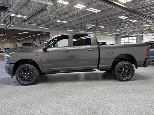 2025 RAM 2500 Laramie Crew Cab 4x4 6'4' Box