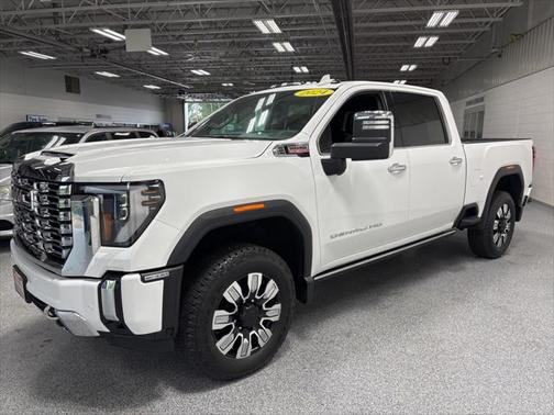 2024 GMC Sierra 2500 Denali