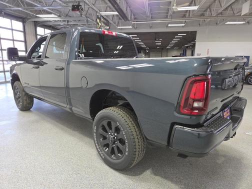 2026 RAM 2500 Big Horn Crew Cab 4x4 6'4' Box