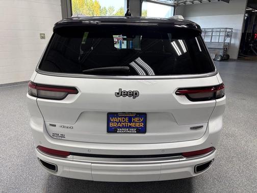 2023 Jeep Grand Cherokee L Summit Reserve