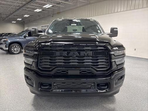 2025 RAM 2500 Big Horn Crew Cab 4x4 6'4' Box