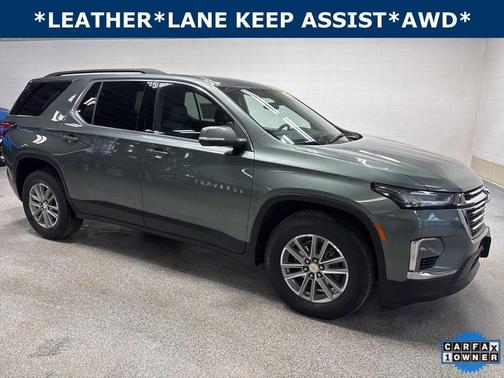 Silver Sage Metallic 2023 Chevrolet Traverse LT Leather