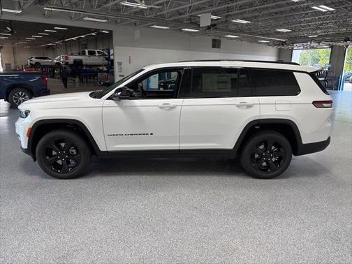 2025 Jeep Grand Cherokee Limited X