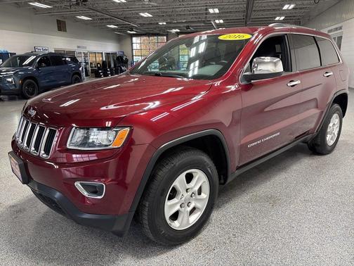 2016 Jeep Grand Cherokee Laredo