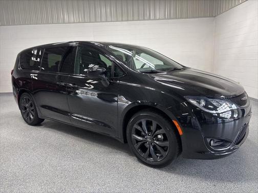 2019 Chrysler Pacifica Touring Plus
