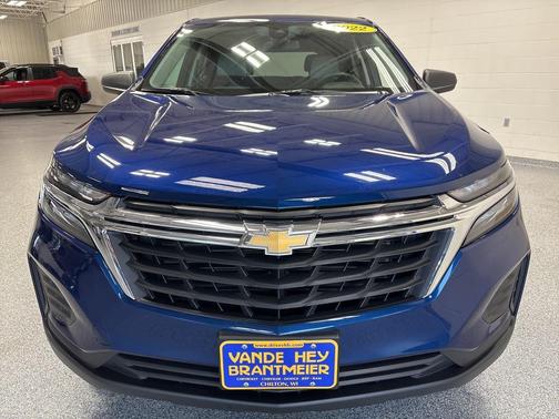 2022 Chevrolet Equinox LS