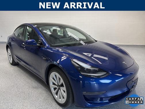 2022 Tesla Model 3 Long Range