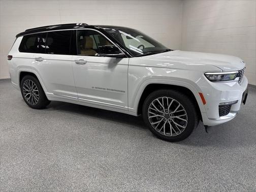 2025 Jeep Grand Cherokee Summit