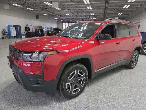 Red Hot Pearl-Coat Exterior Paint 2026 Jeep Cherokee Limited
