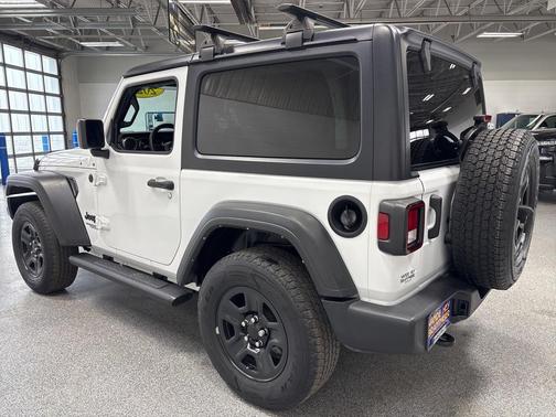 2021 Jeep Wrangler Sport
