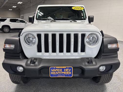 2021 Jeep Wrangler Sport