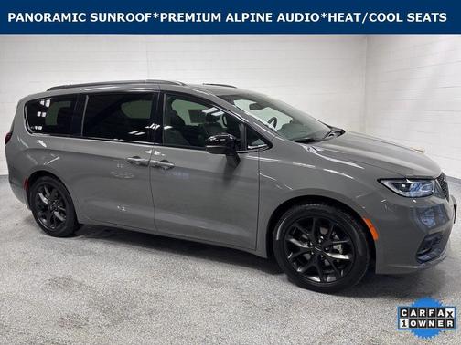 2025 Chrysler Pacifica Limited