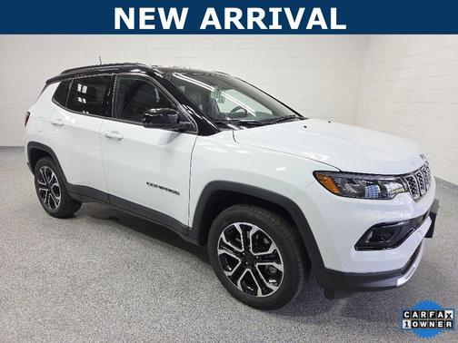 Bright White Clearcoat 2024 Jeep Compass Limited