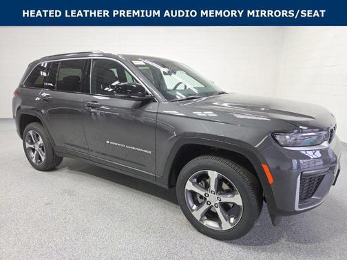 Baltic Gray Metallic Clear-Coat Exterior Paint 2026 Jeep Grand Cherokee Limited