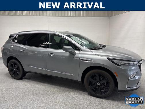 2023 Buick Enclave Essence AWD