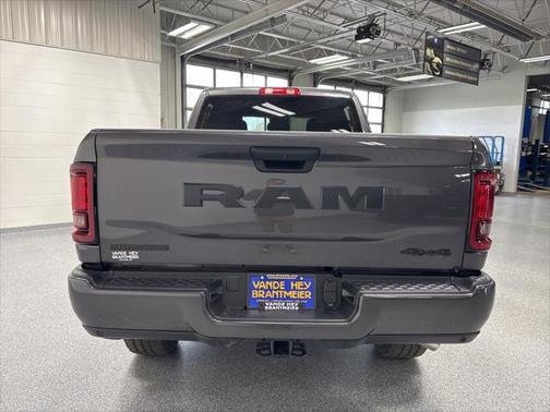 2025 RAM 2500 Big Horn Crew Cab 4x4 6'4' Box