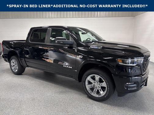 Diamond Black Crystal Pearl-Coat Exterior Paint 2026 RAM 1500 Big Horn/Lone Star