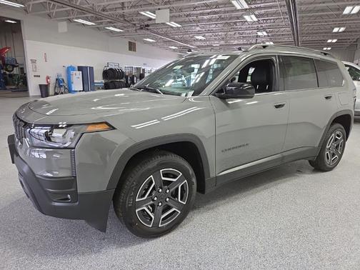 Sting-Gray Clearcoat 2026 Jeep Cherokee Limited