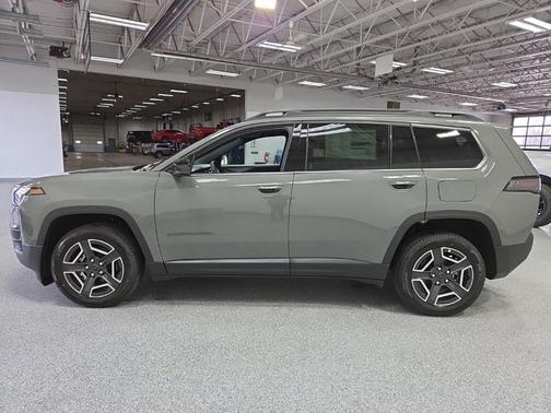 Sting-Gray Clearcoat 2026 Jeep Cherokee Limited