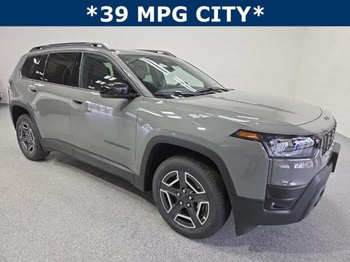 Sting-Gray Clear-Coat Exterior Paint 2026 Jeep Cherokee Limited