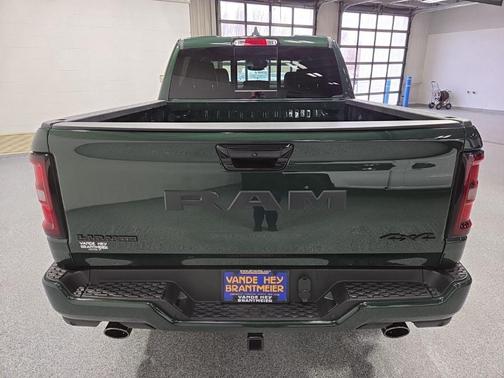 Serrano-Green Metallic Exterior Paint 2026 RAM 1500 Laramie