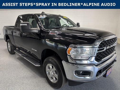 2024 RAM 2500 Big Horn Crew Cab 4x4 6'4' Box