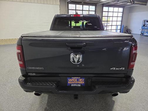 Maximum Steel Metallic Clearcoat 2019 RAM 1500 Big Horn