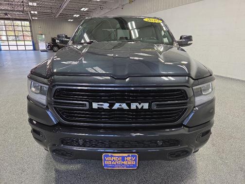 Maximum Steel Metallic Clearcoat 2019 RAM 1500 Big Horn