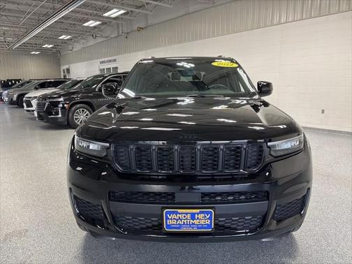 2022 Jeep Grand Cherokee L Altitude