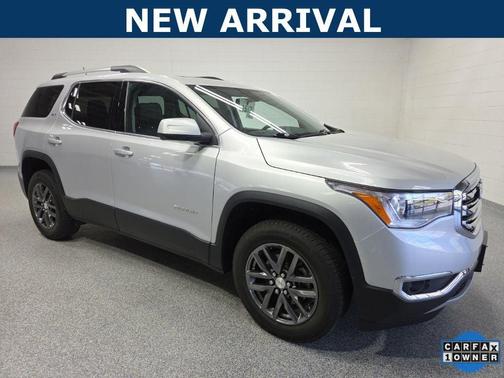 Quicksilver Metallic 2019 GMC Acadia SLT-1