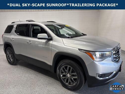 Quicksilver Metallic 2019 GMC Acadia SLT-1