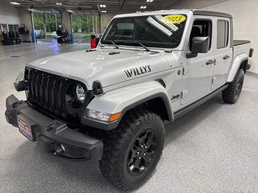 2023 Jeep Gladiator Willys 4x4