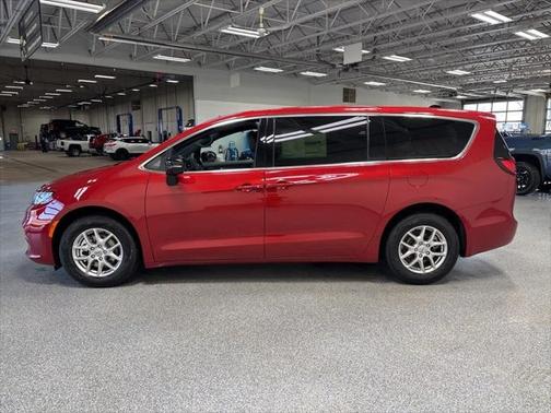 2025 Chrysler Pacifica L