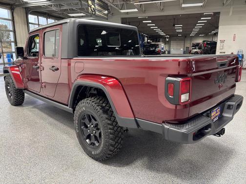 2022 Jeep Gladiator Willys 4x4