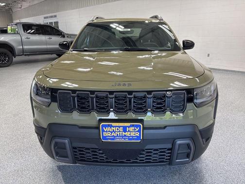 '41 Exterior Paint 2026 Jeep Cherokee Limited