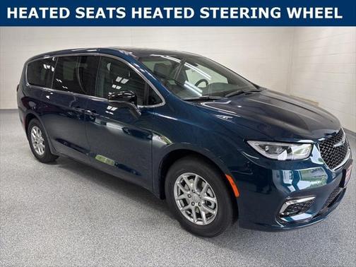 2025 Chrysler Pacifica L