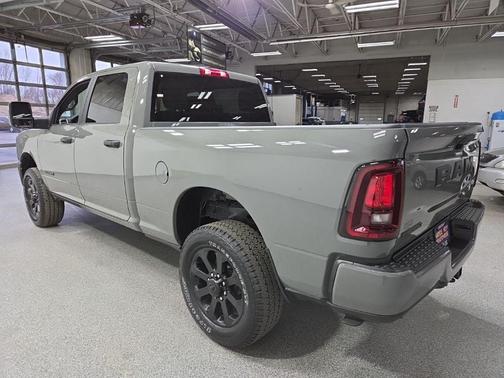 Ceramic Gray Clear-Coat Exterior Paint 2026 RAM 2500 Big Horn Crew Cab 4x4 6'4' Box