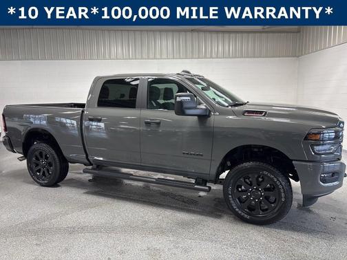 2026 RAM 2500 Big Horn Crew Cab 4x4 6'4' Box