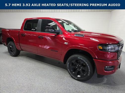 Molten Red Pearl-Coat Exterior Paint 2026 RAM 1500 Big Horn/Lone Star