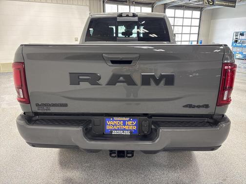 2026 RAM 2500 Laramie Crew Cab 4x4 6'4' Box